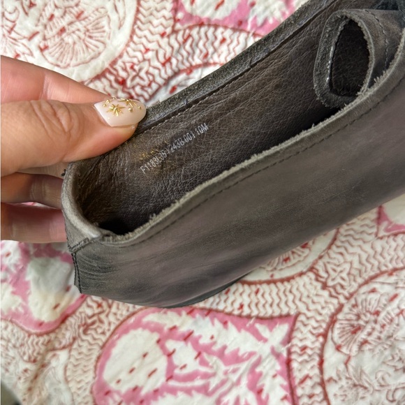 John Varvatos Men’s Grey Shoes - Picture 7 of 7